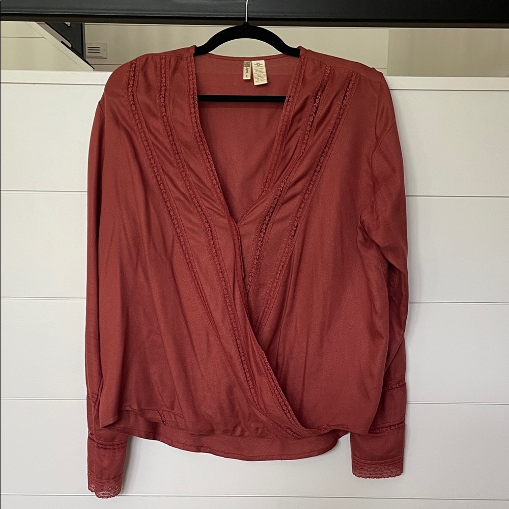 Women's Rust Wrap Top